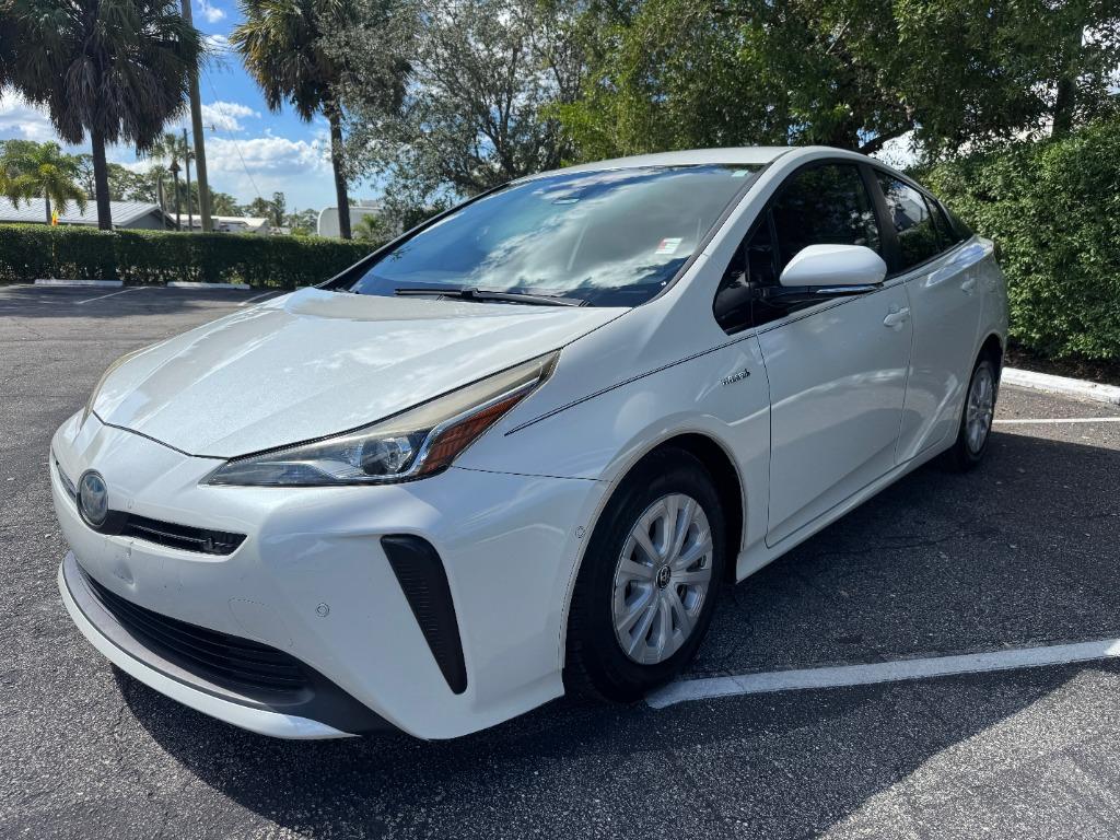 2019 Toyota Prius LE