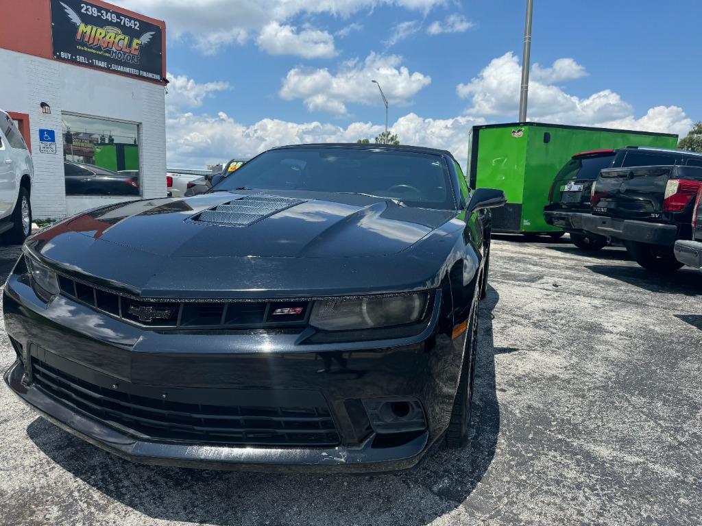 2014 Chevrolet Camaro 2SS photo 2