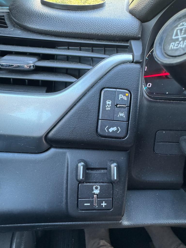 2018 Chevrolet Tahoe LT - Photo 9