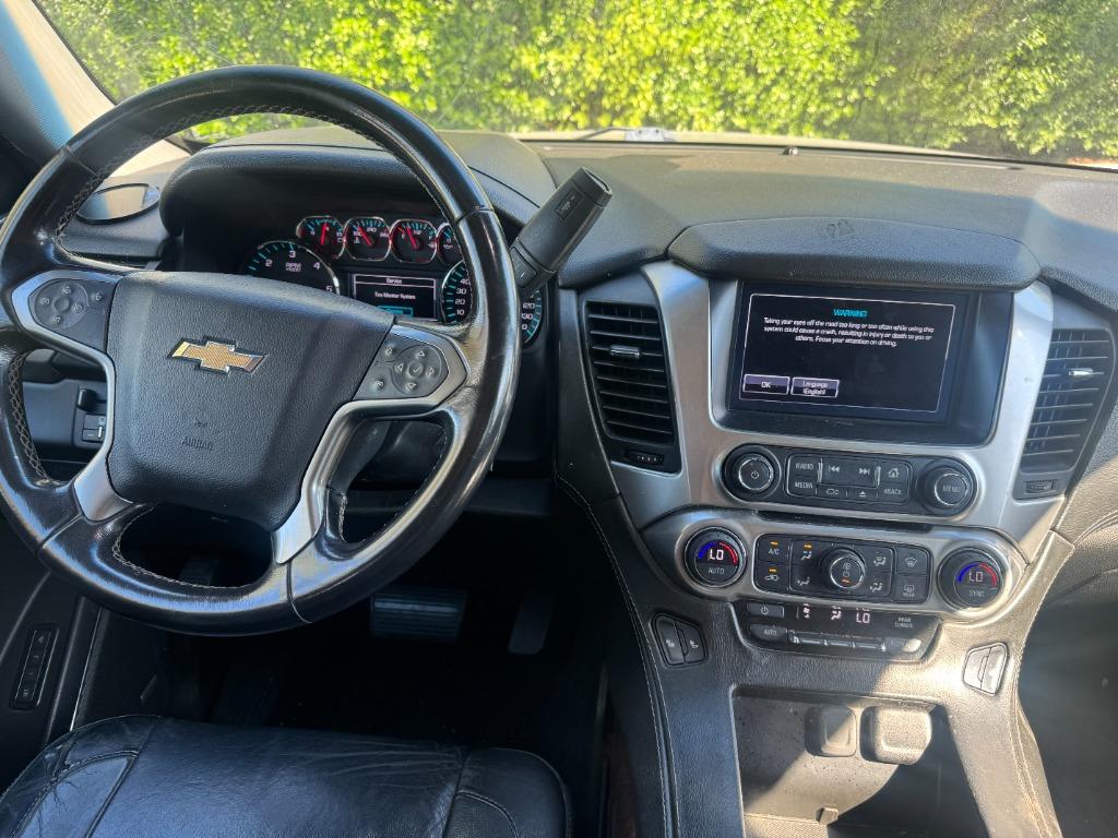 2018 Chevrolet Tahoe LT - Photo 6