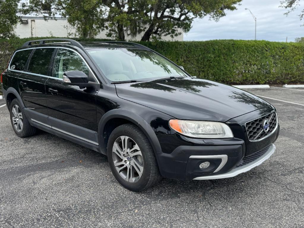 2015 Volvo XC70 Platinum's photo