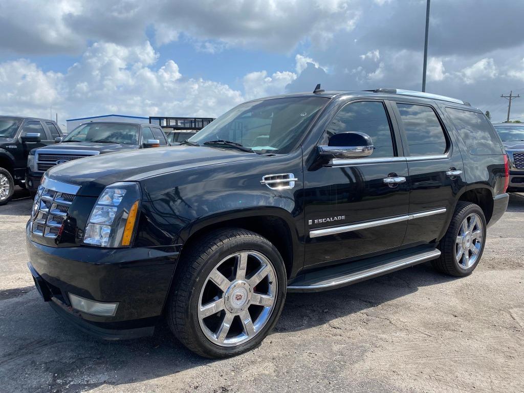 2009 Cadillac Escalade Base photo 4