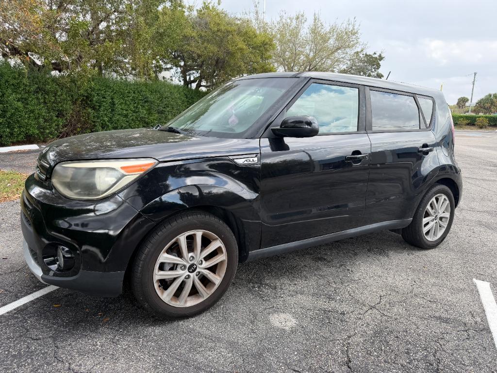 2017 Kia Soul +