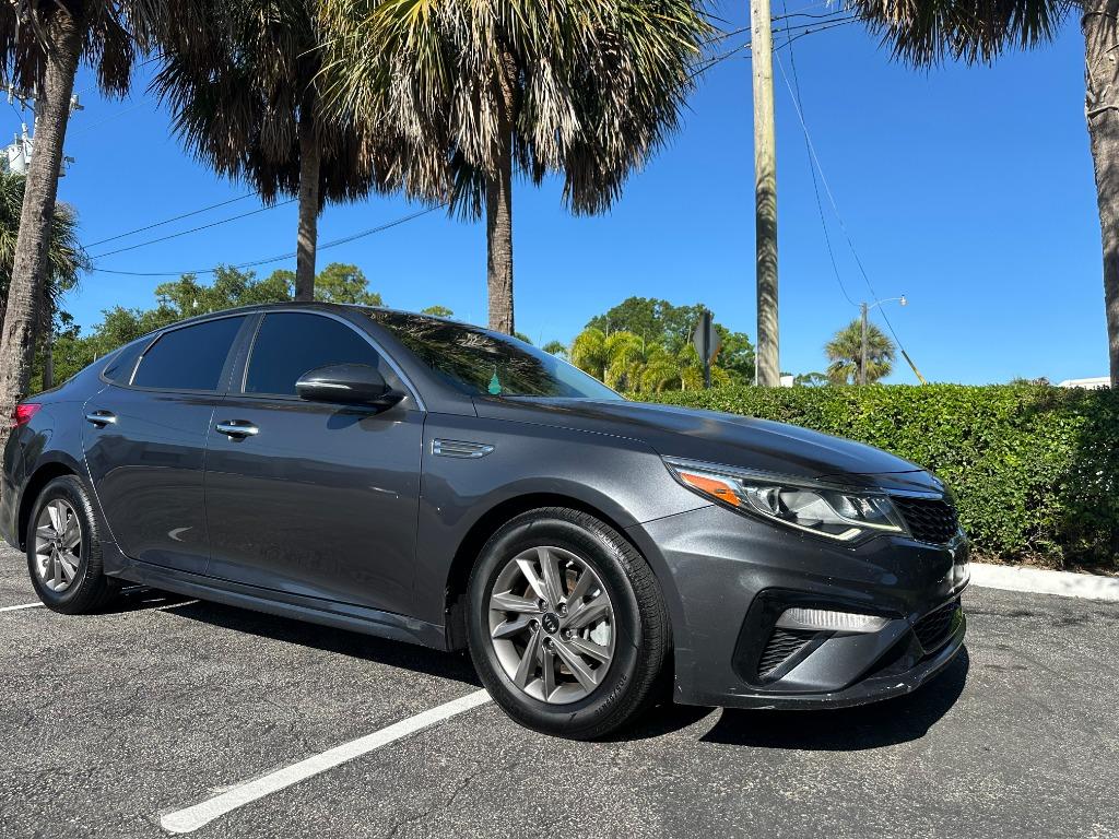 2020 Kia Optima LX - Photo 7