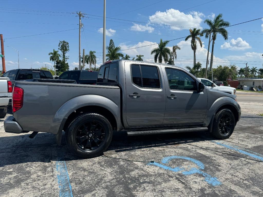 2020 Nissan Frontier SV photo 5