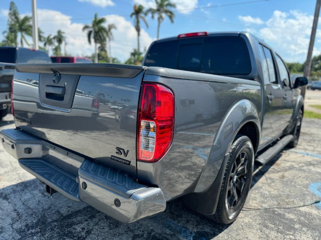 2020 Nissan Frontier SV photo 13